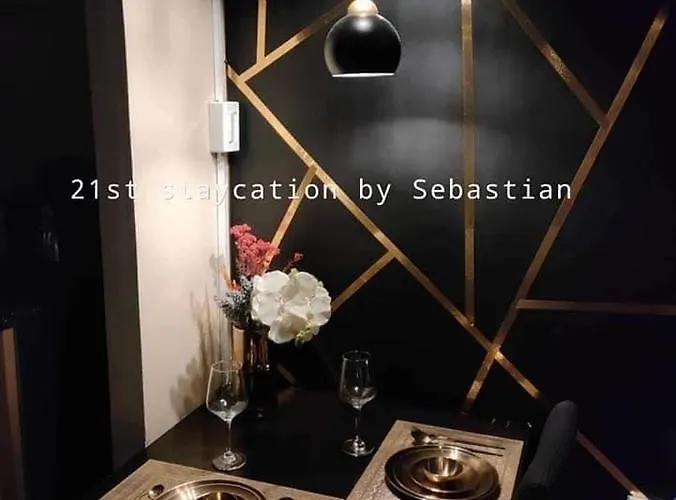 21st Staycation By Sebastian Aparthotel *